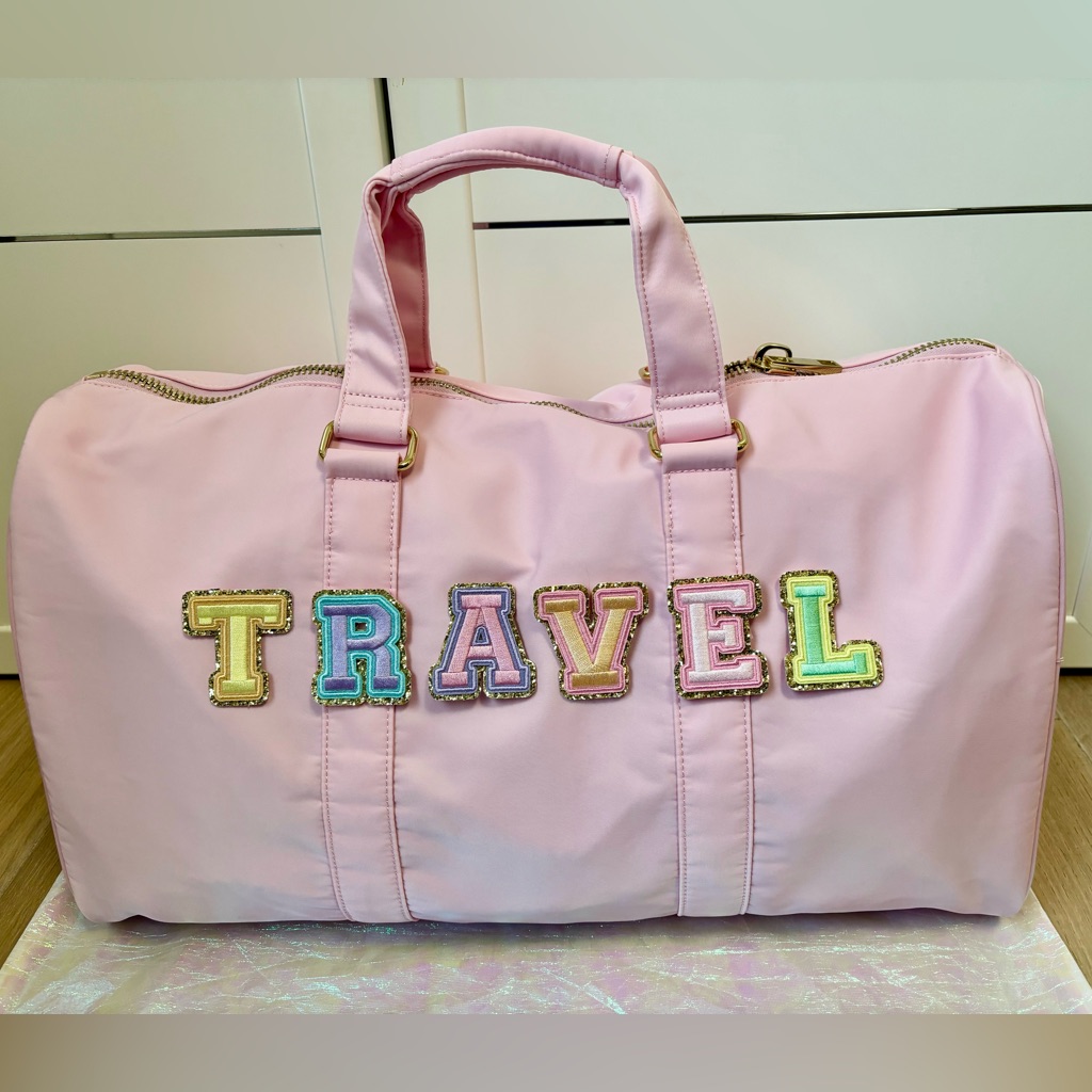 Stoney Clover Lane Classic Duffle Bag Travel Flamingo Pink, Dust Bag, Gift Wrap